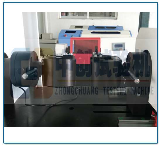 凸輪軸動態(tài)扭轉(zhuǎn)試驗機 試驗夾持輔具