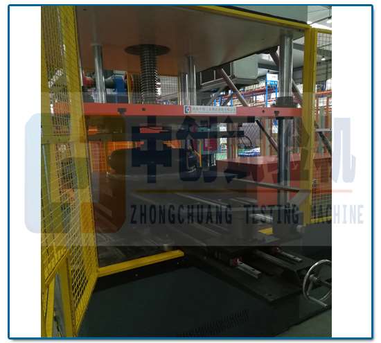 空氣彈簧疲勞試驗時試樣的放置 空氣彈簧疲勞試驗時試樣的放置